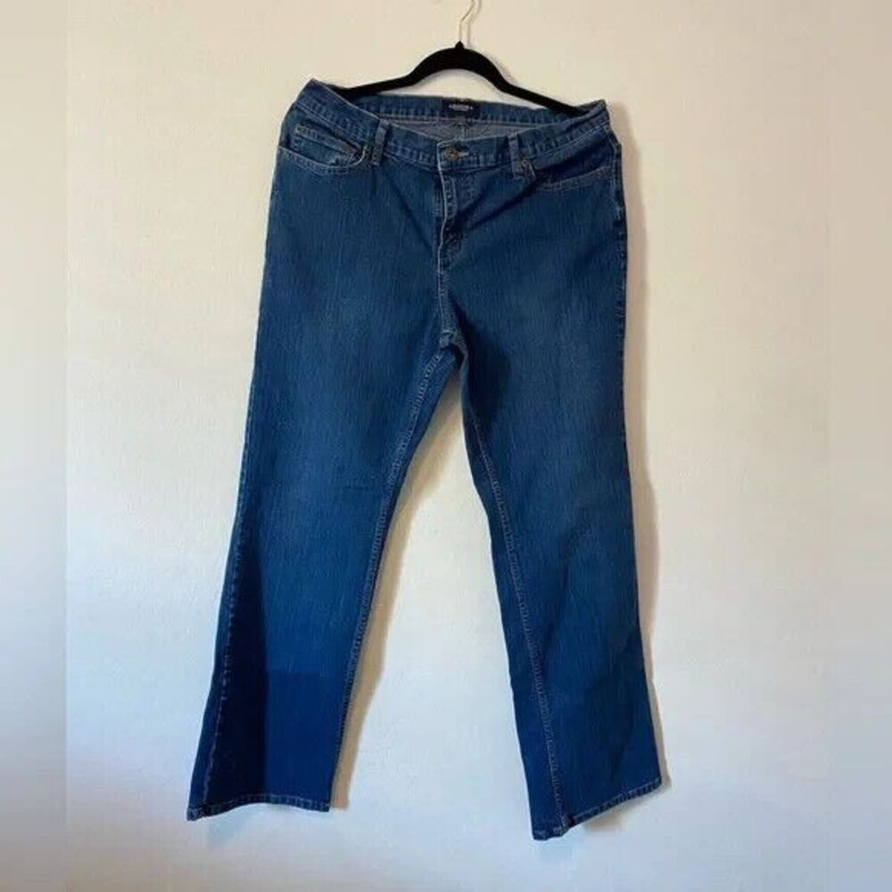 Sonoma Life + Style High Rise Straight Leg Jeans‎ Blue Medium Wash